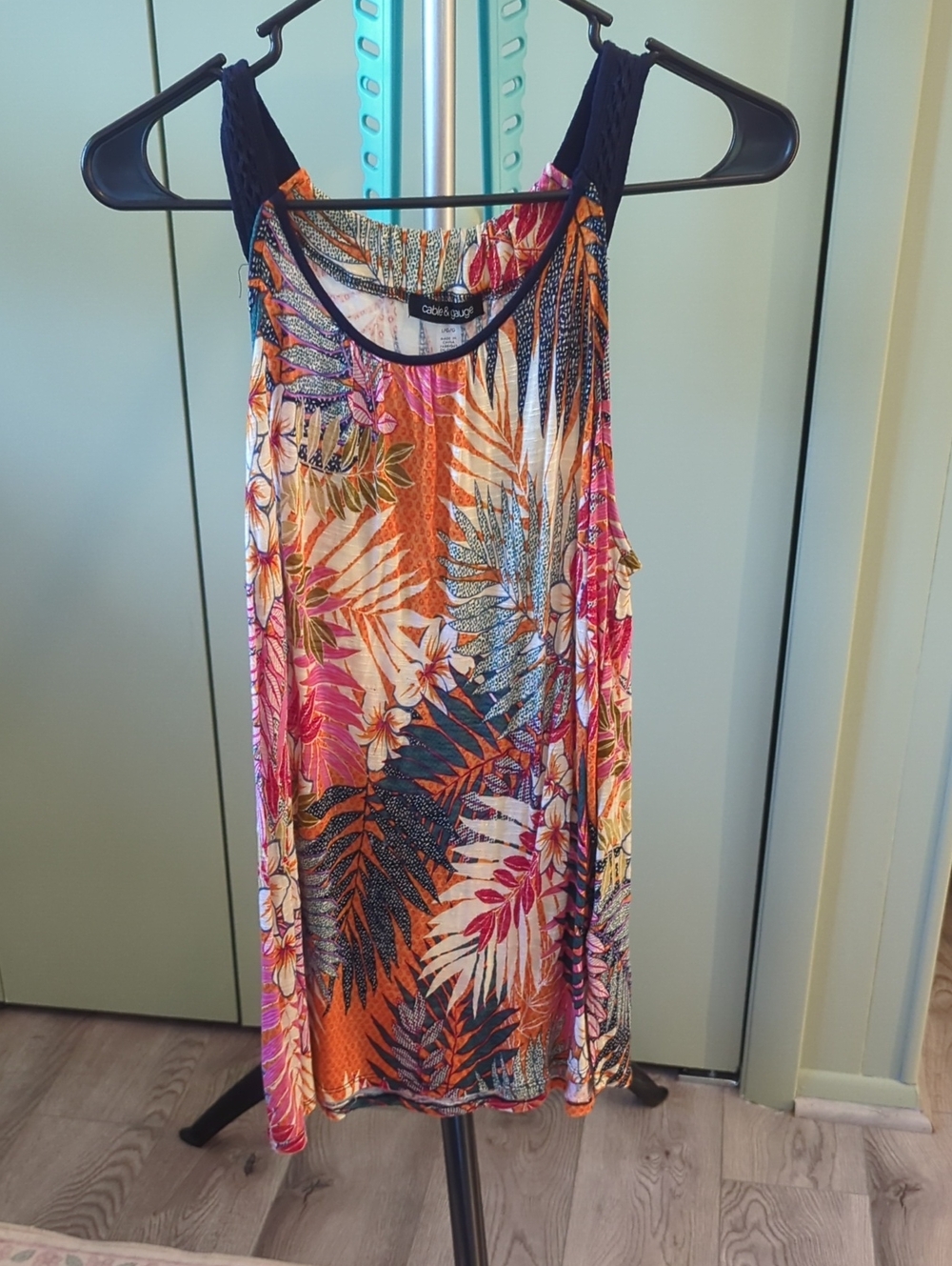 Cable & Gauge Multicolor Tropical Print Tank Top - Pink, Orange, Navy